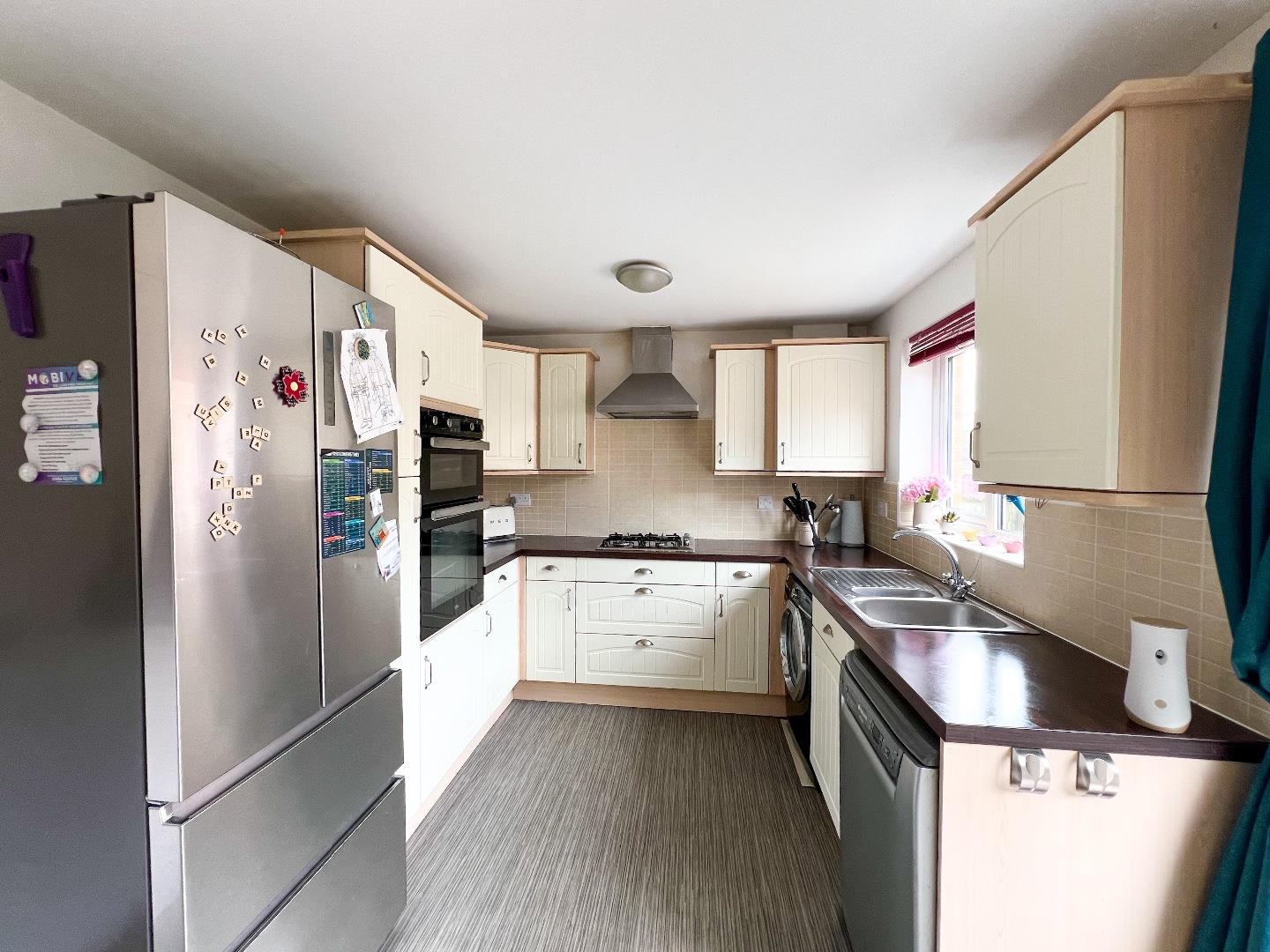 Longacres, Brackla, Bridgend County Borough, CF31 2DE